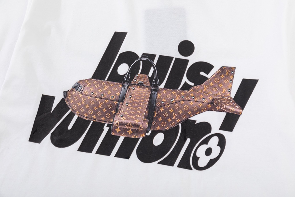 LV T-shirt